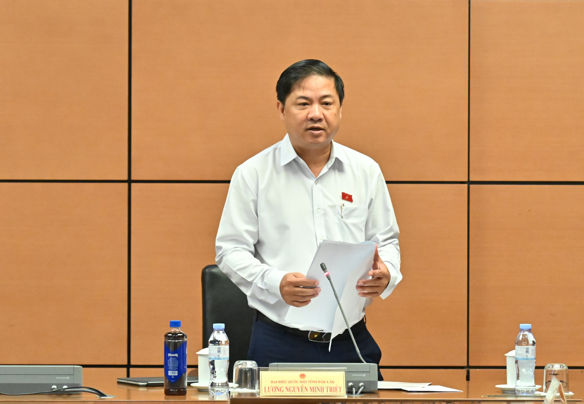 Đoàn ĐBQH tỉnh Đắk Lắk góp ý hoàn thiện các quy định về phòng, chống tác hại của thuốc lá và hiến, ghép mô, tạng